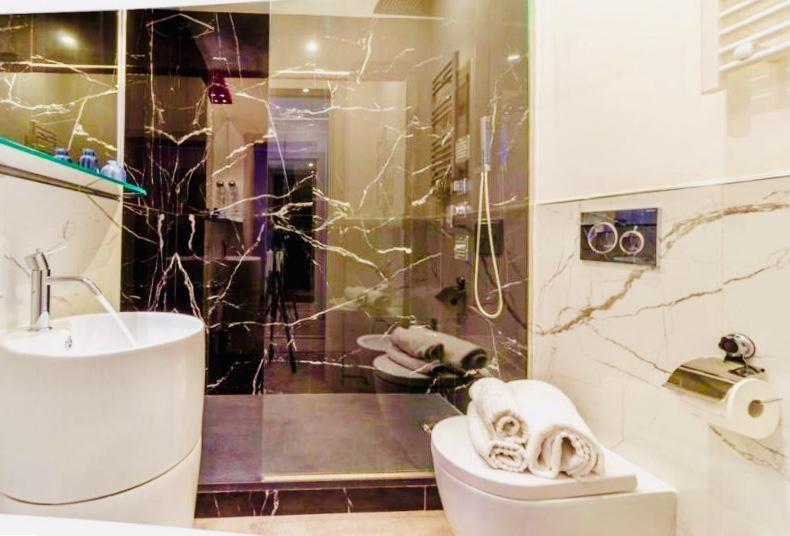 Governo Vecchio Guesthouse Navona Rzym Zewnętrze zdjęcie